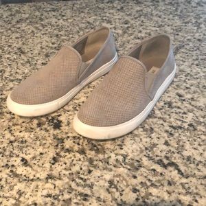 Steve Madden Slip ons
